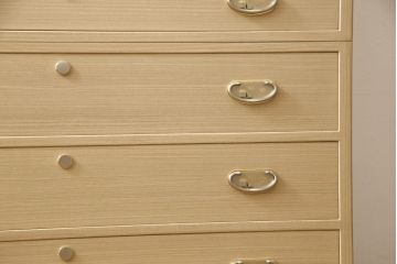 中古　美品　伝統工芸士　皆川繁久作　小振りなサイズでお部屋に取り入れやすい加茂総桐箪笥(胴厚、四方丸)(総桐たんす、サイドチェスト、引き出し、衣装箪笥)(R-057689)