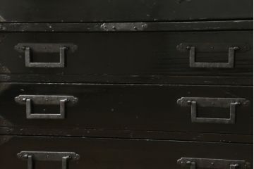 和製アンティーク　美品　秋田　黒漆塗りが艶やかで美しい小箪笥(収納箪笥、サイドチェスト、時代箪笥、引き出し)(R-057706)