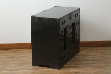 和製アンティーク　美品　秋田　黒漆塗りが艶やかで美しい小箪笥(収納箪笥、サイドチェスト、時代箪笥、引き出し)(R-057706)