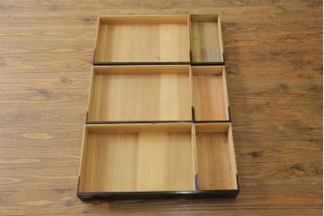 和製アンティーク　美品　秋田　黒漆塗りが艶やかで美しい小箪笥(収納箪笥、サイドチェスト、時代箪笥、引き出し)(R-057706)