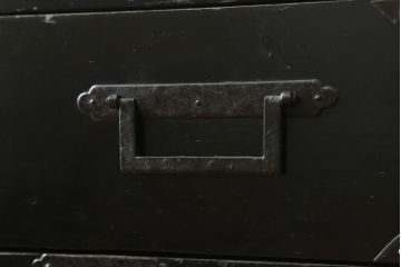 和製アンティーク　美品　秋田　黒漆塗りが艶やかで美しい小箪笥(収納箪笥、サイドチェスト、時代箪笥、引き出し)(R-057706)