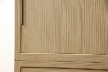 中古　渋い色合いの金具が粋な雰囲気を醸し出す加茂総桐帯箪笥(並厚、総桐たんす、着物箪笥、衣装箪笥、整理タンス)(R-057707)