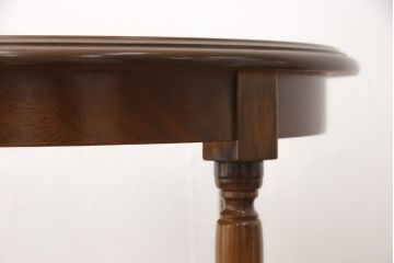 中古　イタリア　気品漂う佇まいが魅力の象嵌入りサイドテーブル(飾り台、ナイトテーブル)(R-057708)
