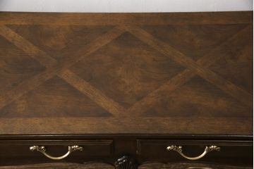 中古　美品　DREXEL HERITAGE(ドレクセルヘリテイジ)　上品な意匠が魅力的なコンソールテーブル(サイドテーブル、作業台、引き出し)(R-057713)