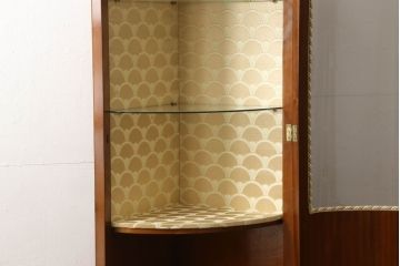 中古　高級　スペイン家具　象嵌　マホガニー材　繊細で華やかな装飾が気品溢れるコーナーキャビネット(ショーケース、飾り棚、収納棚)(R-057715)