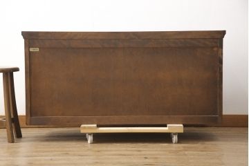中古　北海道民芸家具　落ち着きのある上品な佇まいが魅力のローボード(収納棚、サイドボード、テレビ台)(R-057716)