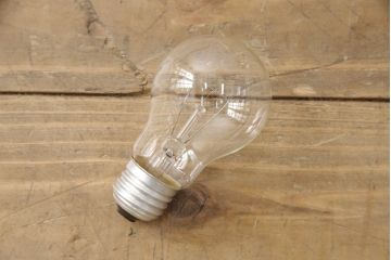 和製アンティーク　明治大正期　美品　ディティールにこだわったデザインが魅力!洋館で使われていた重厚な真鍮製天井照明(シャンデリア、吊り下げ照明、ペンダントライト)(R-057719)