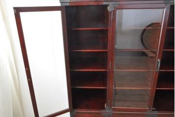 中古　二本松工藝館　田中家具　重厚感ある佇まいが魅力的な水屋箪笥(キャビネット、食器棚、戸棚、収納棚)(R-057728)