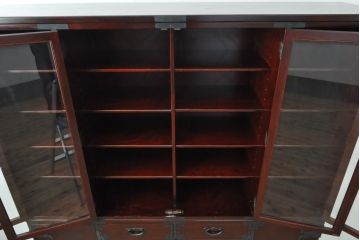 中古　二本松工藝館　田中家具　重厚感ある佇まいが魅力的な水屋箪笥(キャビネット、食器棚、戸棚、収納棚)(R-057728)