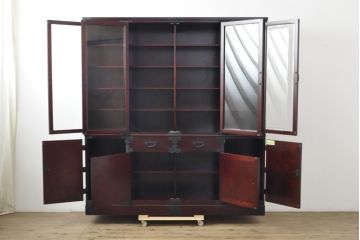 中古　二本松工藝館　田中家具　重厚感ある佇まいが魅力的な水屋箪笥(キャビネット、食器棚、戸棚、収納棚)(R-057728)