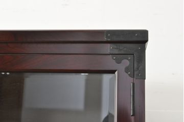 中古　二本松工藝館　田中家具　台輪・脚付きリメイク　重厚感ある佇まいが魅力的な水屋箪笥キャビネット(食器棚、戸棚、収納棚、飾り棚)(R-057729)