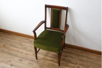 中古　美品　神戸洋家具　メープル不二屋　上品な佇まいが魅力的なアームチェア(ダイニングチェア、1P、一人掛け)(R-057731)