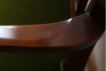 中古　美品　神戸洋家具　メープル不二屋　上品な佇まいが魅力的なアームチェア(ダイニングチェア、1P、一人掛け)(R-057731)