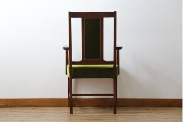 中古　美品　神戸洋家具　メープル不二屋　上品な佇まいが魅力的なアームチェア(ダイニングチェア、1P、一人掛け)(R-057731)