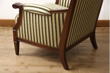 中古　美品　神戸洋家具　メープル不二屋　優雅な佇まいが魅力的な1人掛けソファ(ラウンジチェア、1P、一人掛け)(R-057732)