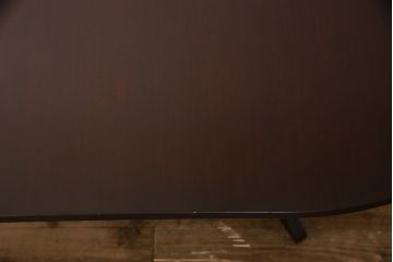 中古　神戸洋家具　メープル不二屋　クラシカルな佇まいが目を引くダイニングテーブル(定価約45万円)(4人掛け、6人掛け)(R-057739)