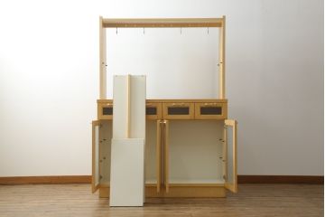 中古　美品　特注品　チェリー材　両面使いで使い勝手抜群のキッチンカウンターキャビネット(食器棚、収納棚、戸棚)(R-057749)