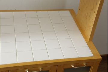 中古　美品　特注品　チェリー材　両面使いで使い勝手抜群のキッチンカウンターキャビネット(食器棚、収納棚、戸棚)(R-057749)
