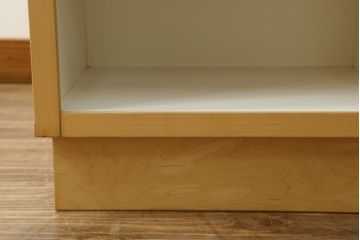 中古　美品　特注品　チェリー材　両面使いで使い勝手抜群のキッチンカウンターキャビネット(食器棚、収納棚、戸棚)(R-057749)
