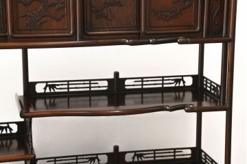中古　特大六尺　花梨(カリン)材　品のある佇まいが美しい飾り棚(茶棚、収納棚、戸棚、唐木)(R-057750)