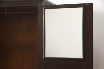 中古　北海道民芸家具　鏡付き　上質な佇まいが格調高いワードローブ(洋服タンス、洋服箪笥)(R-057751)