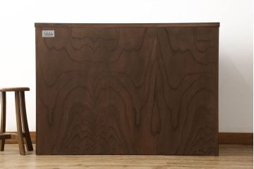 中古　岩谷堂箪笥　力強い杢目と黒々とした金具が魅力的な収納箪笥(和たんす、整理箪笥、チェスト、引き出し)(R-057759)