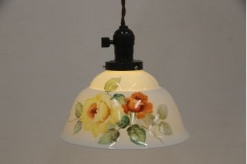 アンティーク家具　オールドノリタケ・則武(日陶)　ローズ(薔薇)　鮮やかな絵柄が目を引く電笠(天井照明、シェード)(R-057762)