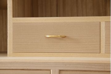 中古　和歌山　金色に輝く引き戸と透かしがアクセントの紀州総桐箪笥(定価約100万円)(並厚、桐たんす、着物箪笥、和タンス、引き出し)(R-057765)