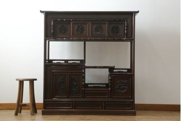 中古　民芸家具　花梨(カリン、唐木)　深みのある色合いが美しい飾り棚(戸棚、茶棚、違い棚)(R-057784)