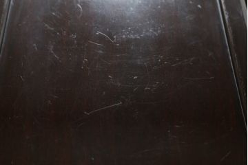 中古　民芸家具　花梨(カリン、唐木)　深みのある色合いが美しい飾り棚(戸棚、茶棚、違い棚)(R-057784)