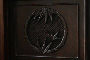 中古　民芸家具　花梨(カリン、唐木)　深みのある色合いが美しい飾り棚(戸棚、茶棚、違い棚)(R-057784)