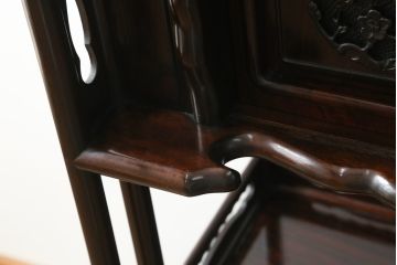 中古　民芸家具　花梨(カリン、唐木)　深みのある色合いが美しい飾り棚(戸棚、茶棚、違い棚)(R-057784)