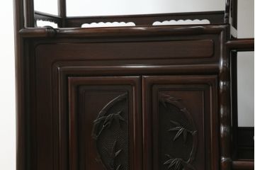 中古　民芸家具　花梨(カリン、唐木)　深みのある色合いが美しい飾り棚(戸棚、茶棚、違い棚)(R-057784)