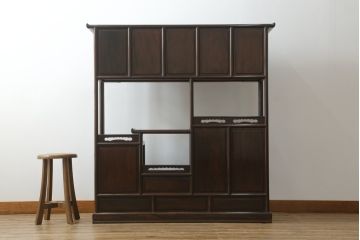 中古　民芸家具　花梨(カリン、唐木)　深みのある色合いが美しい飾り棚(戸棚、茶棚、違い棚)(R-057784)