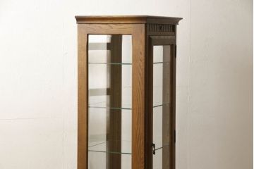 中古　美品　えぞ民芸(EZO)　木の温もりが感じられるキュリオケース(ガラスケース、飾り棚、キャビネット)(R-057785)