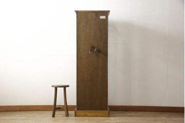 中古　美品　えぞ民芸(EZO)　木の温もりが感じられるキュリオケース(ガラスケース、飾り棚、キャビネット)(R-057785)