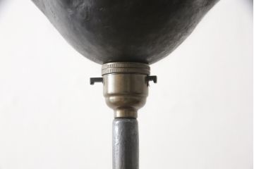 イギリスアンティーク　手工芸鍛造(ロートアイアン)　高級品!シンプルながら意匠を感じられるフロアスタンド(スタンド照明、スタンドライト、間接照明)(R-057795)