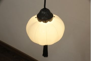 アンティーク照明　タッセル付き　大正ロマンの雰囲気あふれる房付き天井照明(吊り下げ照明、ペンダントライト)(R-057796)