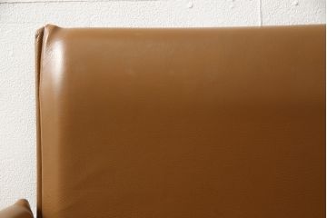 中古　Cassina(カッシーナ)　401 BREAK(ブレーク)　MARIO BELLINI(マリオベリーニ)　キャスター付きアームチェア(定価約46万円)(ダイニングチェア、一人掛けソファ、1P)(R-057805)