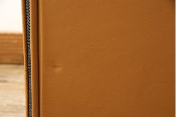 中古　Cassina(カッシーナ)　401 BREAK(ブレーク)　MARIO BELLINI(マリオベリーニ)　キャスター付きアームチェア(定価約46万円)(ダイニングチェア、一人掛けソファ、1P)(R-057805)