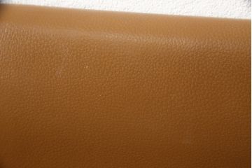 中古　Cassina(カッシーナ)　401 BREAK(ブレーク)　MARIO BELLINI(マリオベリーニ)　キャスター付きアームチェア(定価約46万円)(ダイニングチェア、一人掛けソファ、1P)(R-057806)