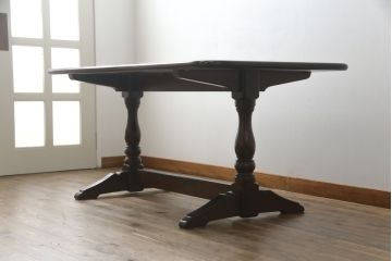 中古　美品　松本民芸家具　クラシカルな脚がおしゃれなT型食卓(ダイニングテーブル、4人掛け、6人掛け)(R-057807)