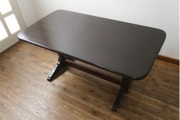 中古　美品　松本民芸家具　クラシカルな脚がおしゃれなT型食卓(ダイニングテーブル、4人掛け、6人掛け)(R-057807)