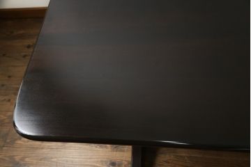 中古　美品　松本民芸家具　クラシカルな脚がおしゃれなT型食卓(ダイニングテーブル、4人掛け、6人掛け)(R-057807)