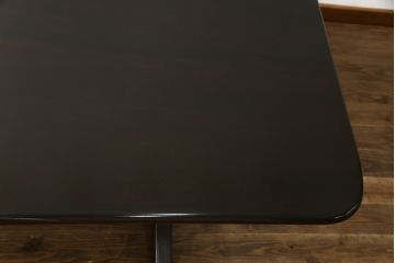 中古　美品　松本民芸家具　クラシカルな脚がおしゃれなT型食卓(ダイニングテーブル、4人掛け、6人掛け)(R-057807)