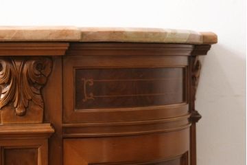中古　イタリア　象嵌入り　バーズアイ(鳥眼杢)　一味違ったこだわりのインテリアを叶えるサイドボード(キャビネット、収納棚、戸棚)(R-057823)