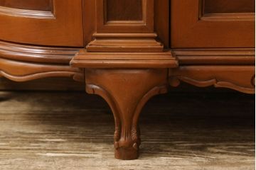 中古　イタリア　象嵌入り　バーズアイ(鳥眼杢)　一味違ったこだわりのインテリアを叶えるサイドボード(キャビネット、収納棚、戸棚)(R-057823)