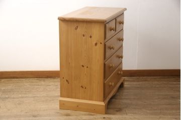 中古　美品　PENNY WISE(ペニーワイズ)　パイン材　希少!　絶版品!　カントリースタイルの空間づくりに活躍するチェスト(引き出し、サイドチェスト)(定価約14万円)(R-057839)