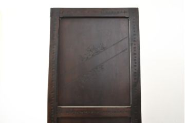 中古　軽井沢彫り　細やかな彫刻が素晴らしいワードローブ(洋服タンス、衣装箪笥)(R-057847)