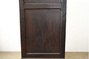 中古　軽井沢彫り　細やかな彫刻が素晴らしいワードローブ(洋服タンス、衣装箪笥)(R-057847)